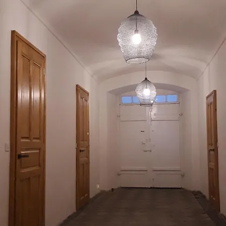 Aparthotel Stara Skola Hedec