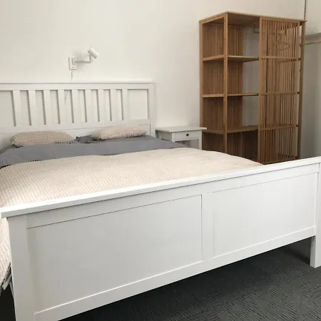 Stara Skola Hedec * Kraliky