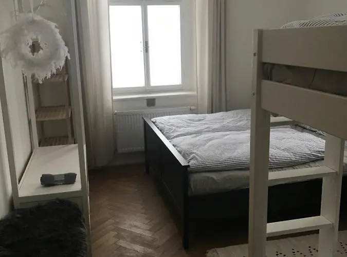 Aparthotel Stara Skola Hedec 4*