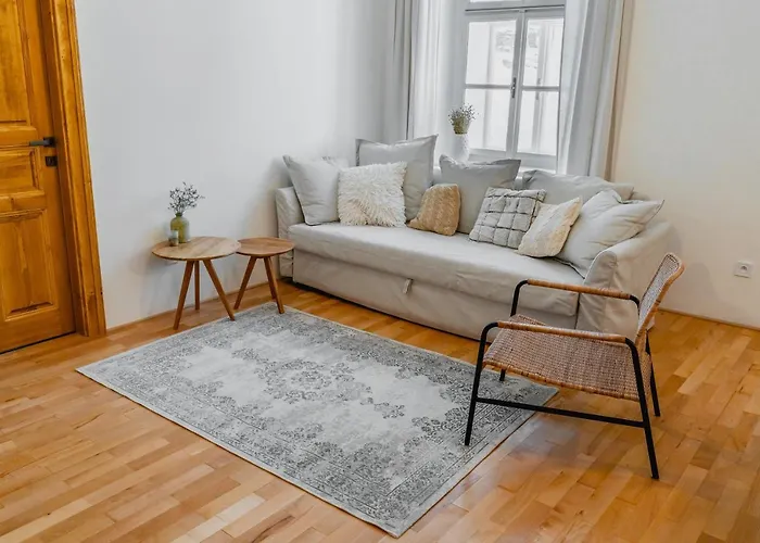 Stara Skola Hedec Aparthotel Králíky